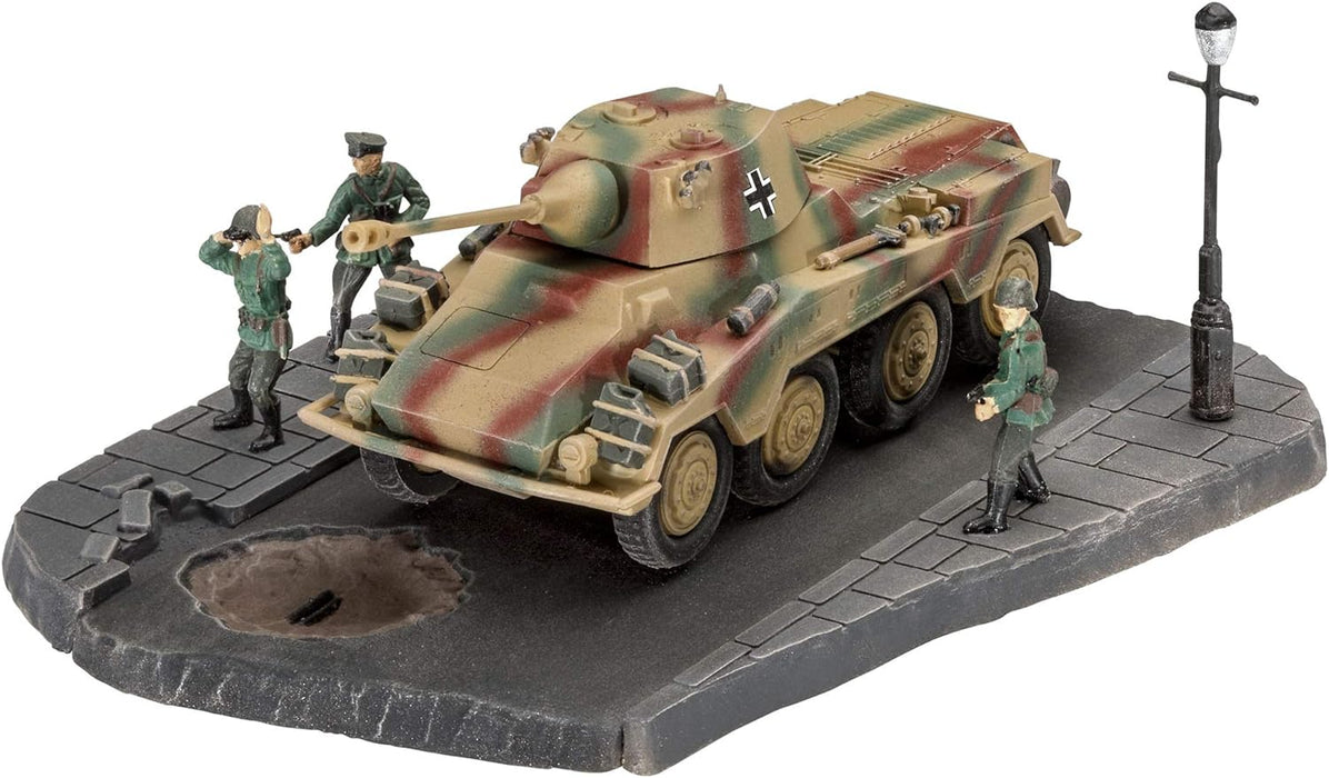 Revell 1:76 Scale Model Kit - German Armored Car Sd.Kfz. 234/2 'Puma' (WWII)